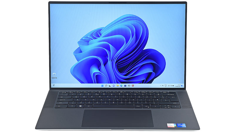 Vooraanzicht van de Dell XPS 15 en het hoge schermformaat